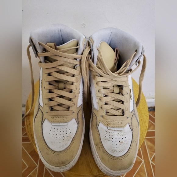 Puma Shoes - Womens Puma Snickers Size 8
